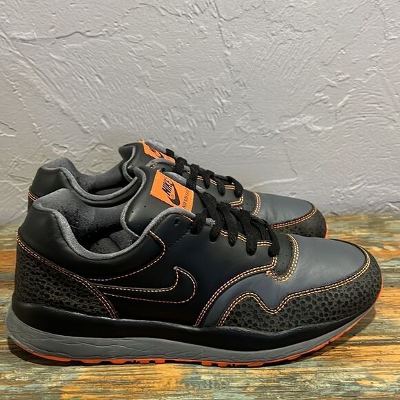 ? NIKE Air Safari 87 Retro Training/Running Shoes - Black/Gray/Orange -‎ Men Sz main image 10